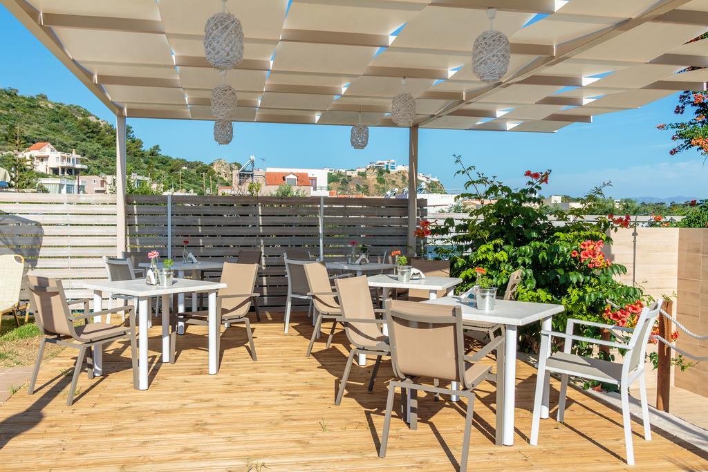Evdokia Αpartments & Dimitra Village Agia Marina Exteriör bild